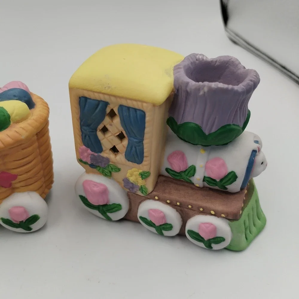 Vintage Dayton Hudson Easter Bunny Train Candle Holders Ceramic Pastel Set of 4‎